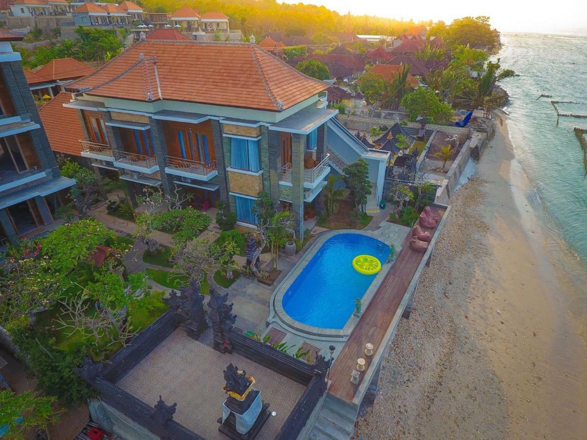 Green Beach Inn Batununggul Luaran gambar