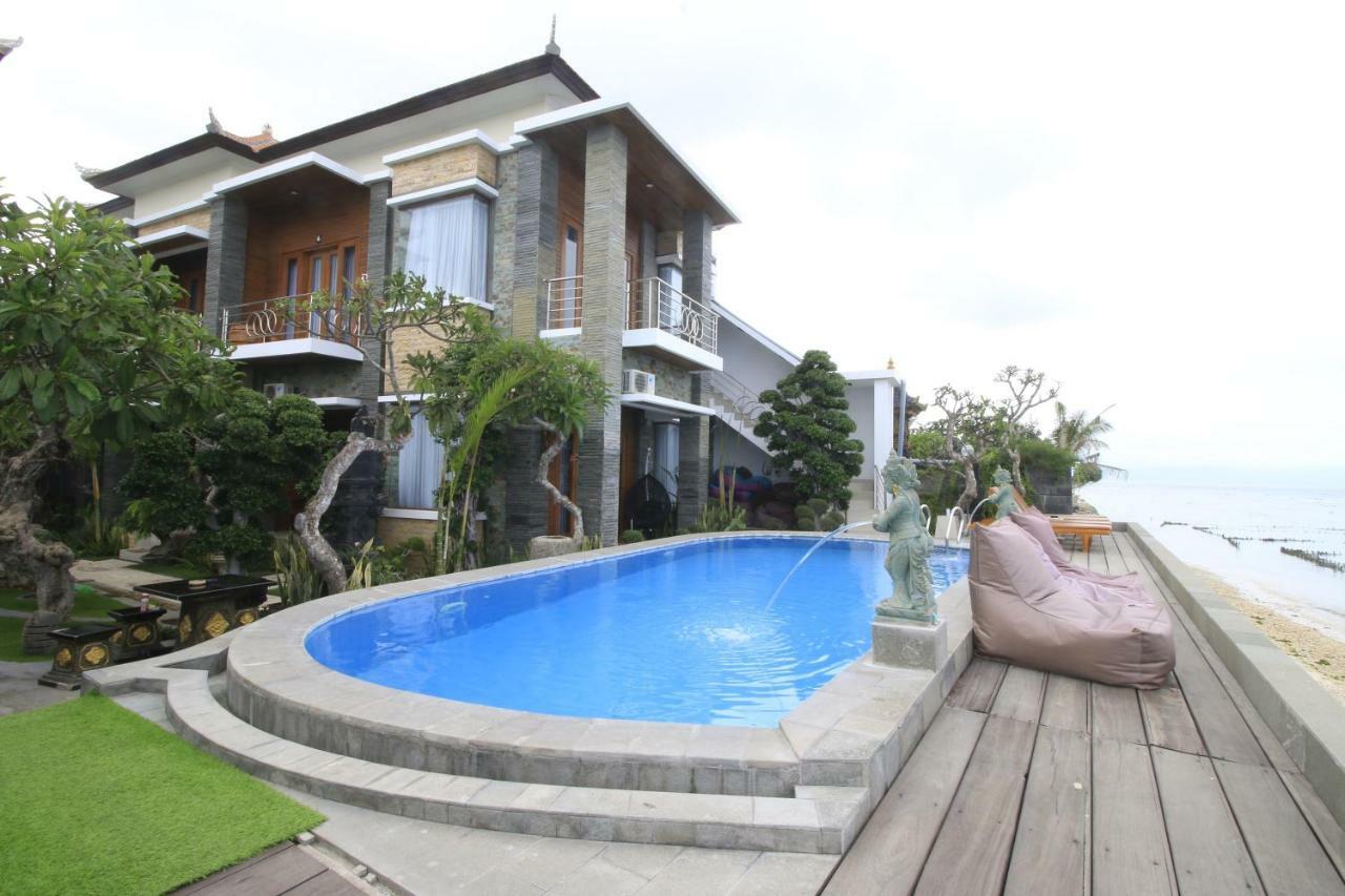 Green Beach Inn Batununggul Luaran gambar