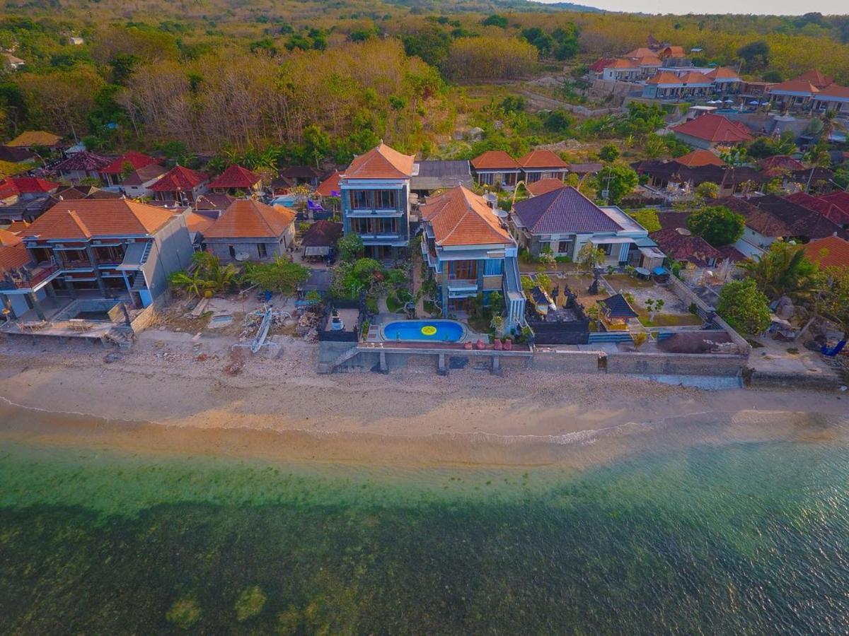Green Beach Inn Batununggul Luaran gambar